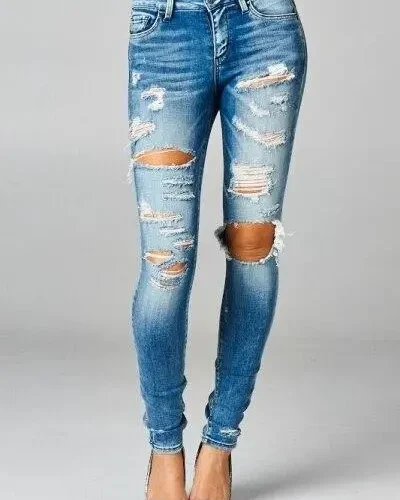 Ripped and Distressed It Up Skinny Jeans